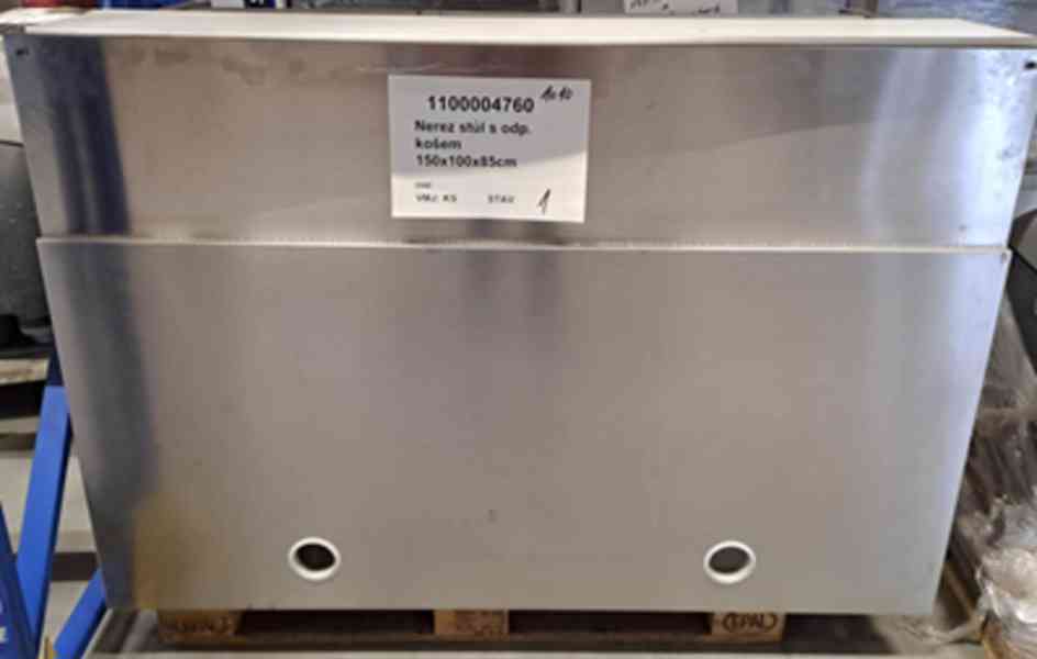 Nerezové stoly - foto 4