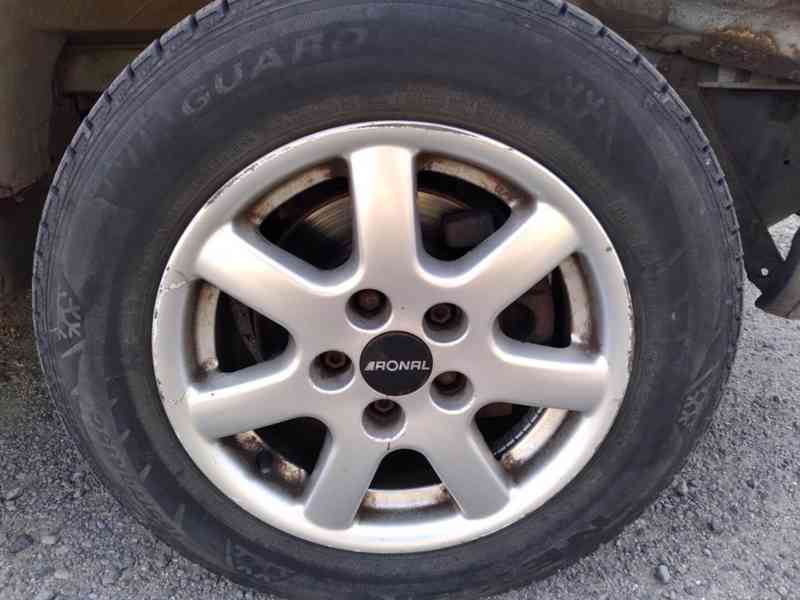 VOLKSWAGEN TRANSPORTÉR 2.5 TDI 6 MÍST 75kW - foto 25