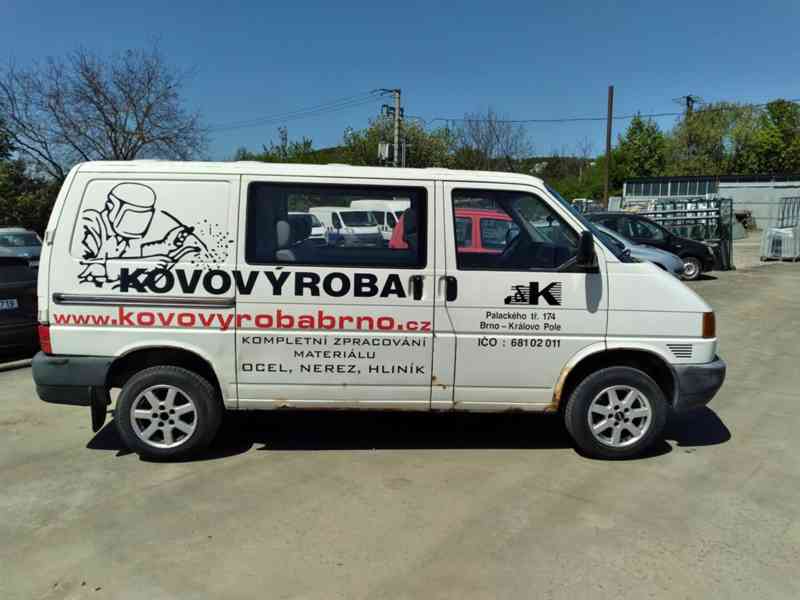 VOLKSWAGEN TRANSPORTÉR 2.5 TDI 6 MÍST 75kW - foto 5