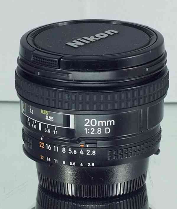 Nikon AF 20mm f/2.8 D FX 1:2.8*pevný širokoúhlý*UV - foto 6