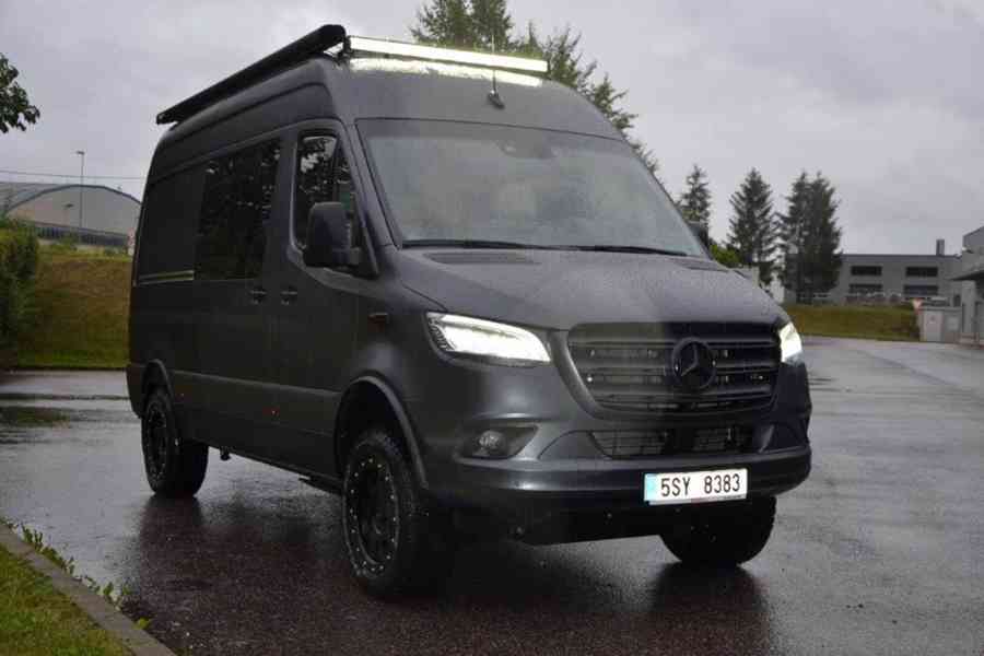 Mercedes-Benz Sprinter 319 CDi 4x4  V6 3.0 Camper - foto 9