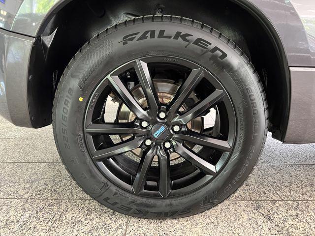 Suzuki Grand Vitara 2.4i Aut. benzín 124kw - foto 6