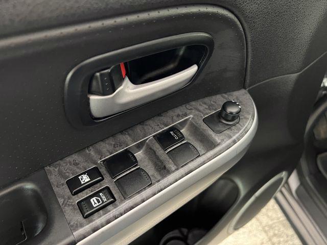 Suzuki Grand Vitara 2.4i Aut. benzín 124kw - foto 14
