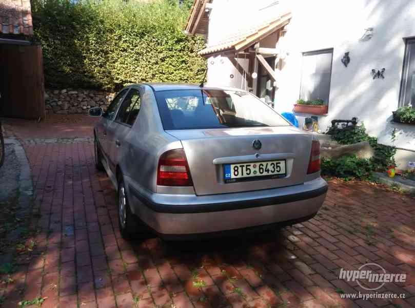 ŠKODA OCTAVIA 1.6, 55kW - foto 2