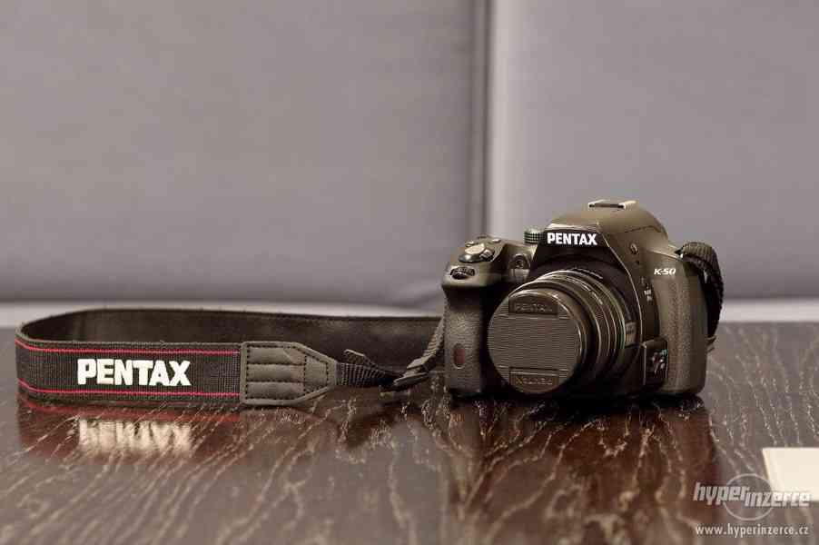 Pentax DA 35mm f/2,4 AL SMC - foto 3