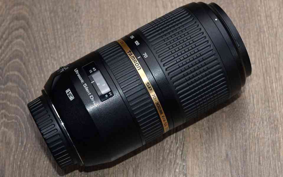 pro Canon - Tamron SP 70-300mm 1:4-5.6 USD IF VC - foto 5