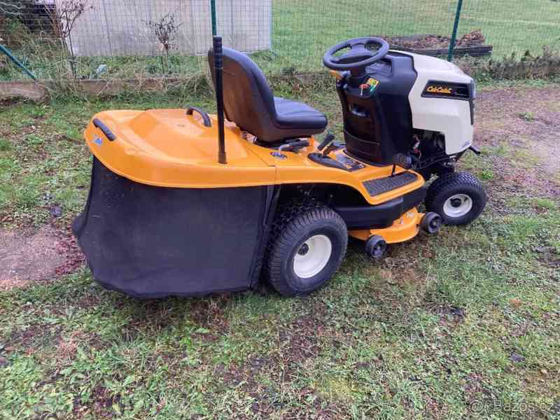 Zahradní traktor Cub Cadet - foto 4
