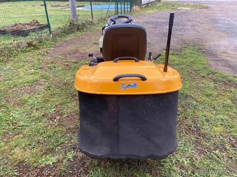 Zahradní traktor Cub Cadet - foto 3