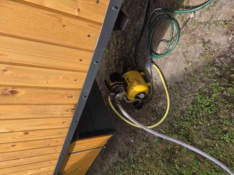 Plně vybavená a rekonstruovaná dvouosá maringotka 7m - foto 2