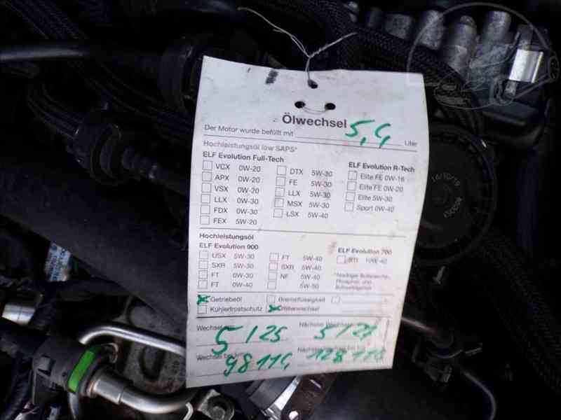 Renault Captur 1,3 TCe-96KW NAVI,LED,SERVISKA - foto 15