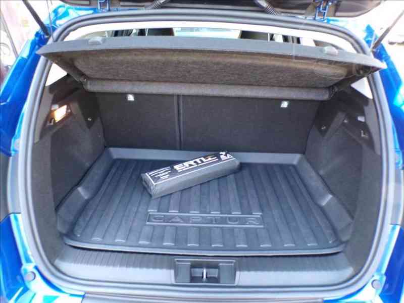 Renault Captur 1,3 TCe-96KW NAVI,LED,SERVISKA - foto 9