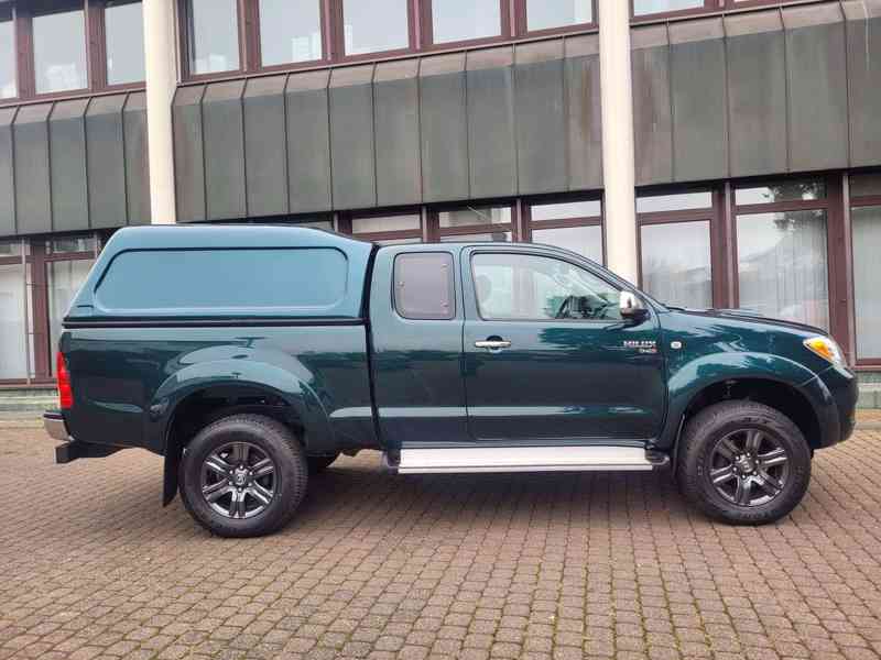 Toyota Hilux 2,5 D4D 4x4 Extra Cab 88kw - foto 10