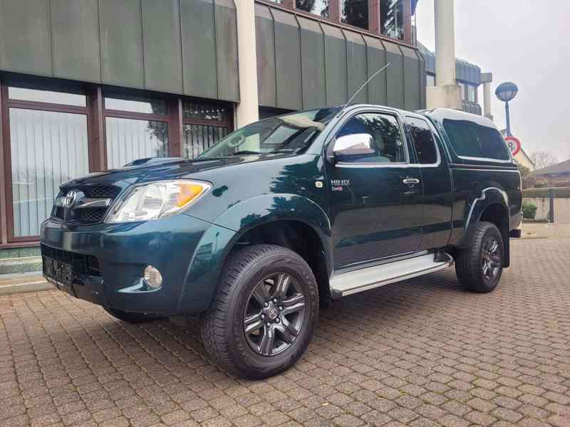 Toyota Hilux 2,5 D4D 4x4 Extra Cab 88kw - foto 5