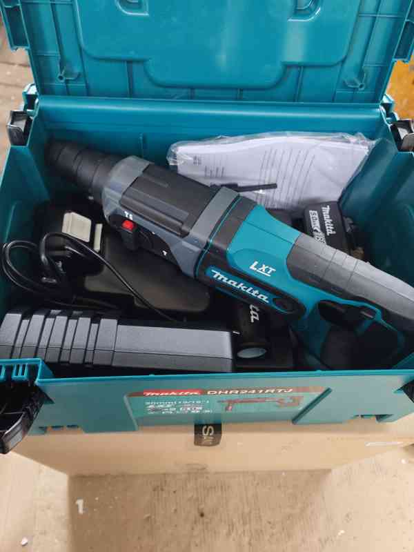 Makita aku- kombinované kladivo - foto 3