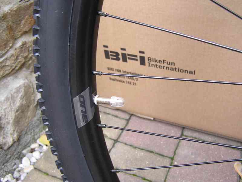 NOVÉ horské kolo Škoda/Shimano CUES/ MTB 29" vel. L-20 - foto 11
