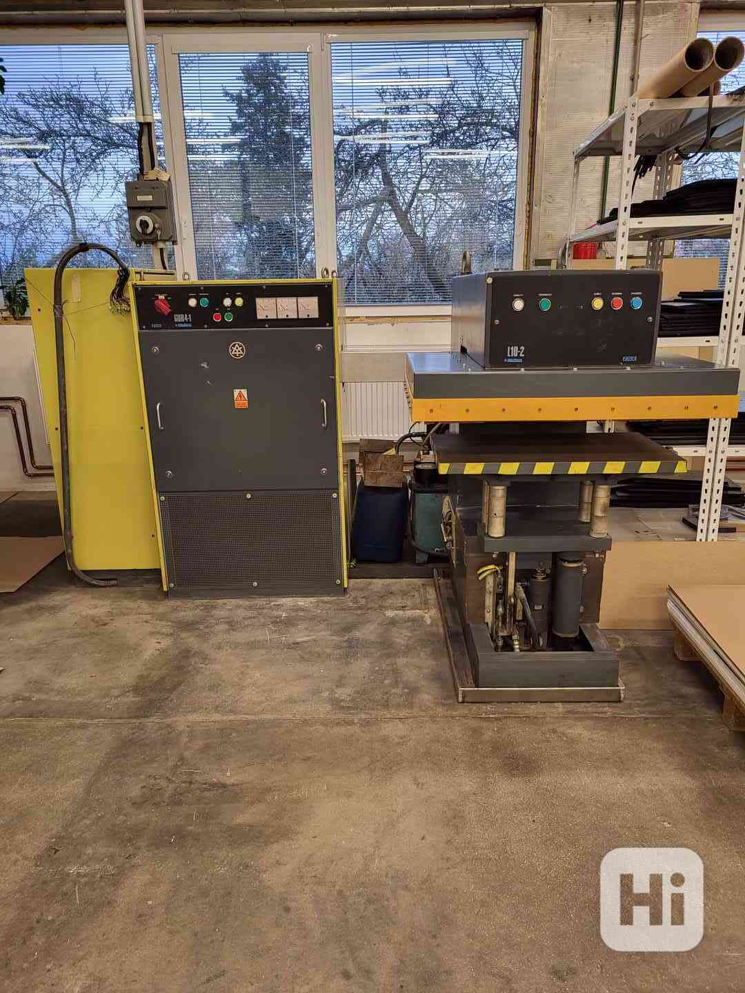 Vysokofrekvenční lis s generátorem  - foto 1