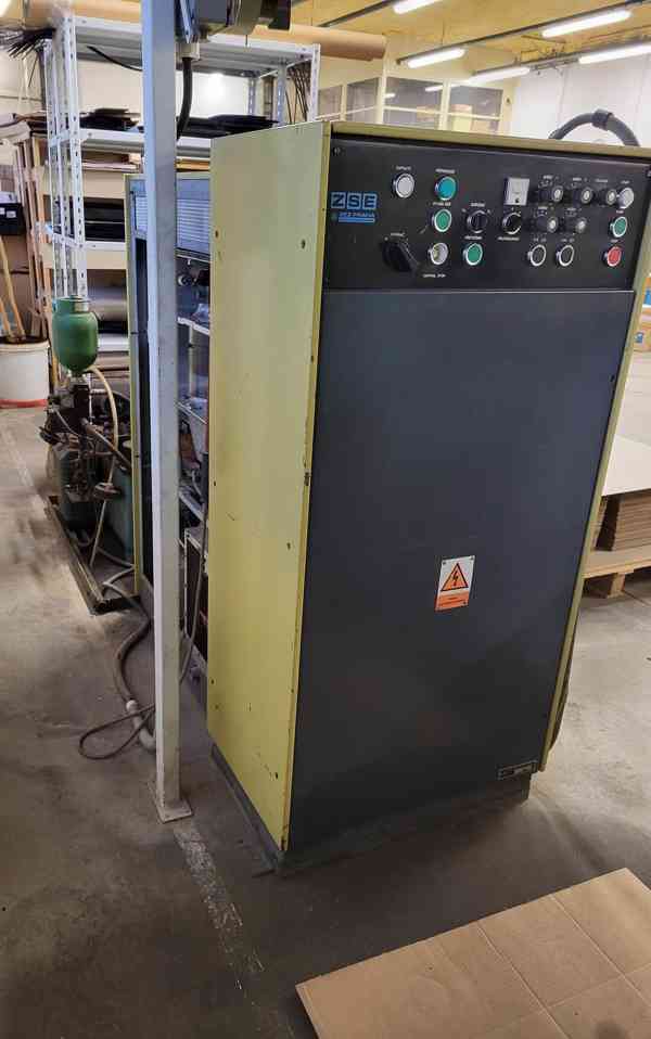 Vysokofrekvenční lis s generátorem  - foto 2