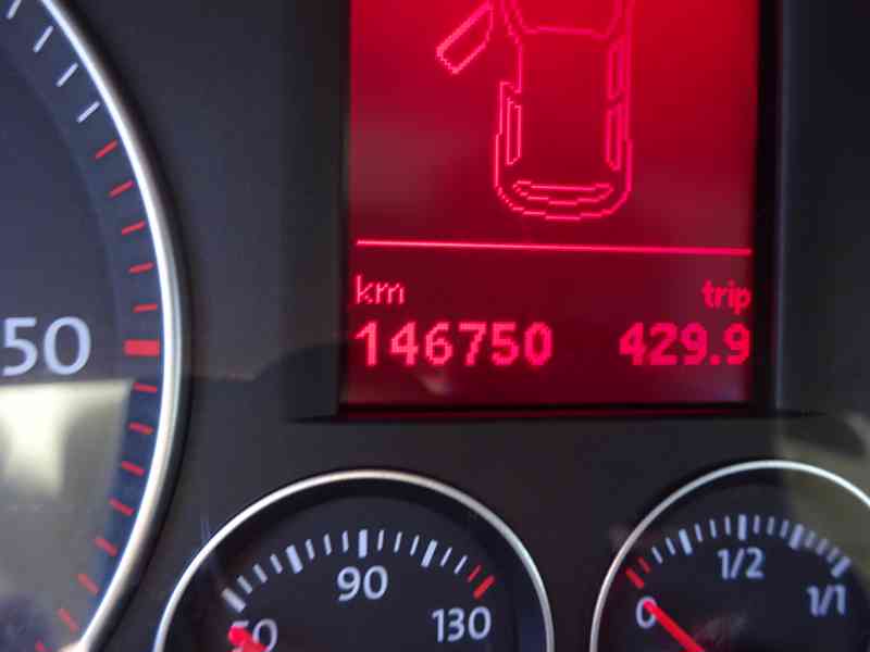 VW Touran 1.9 TDI r.v.2008/12 (77 kw) KLIMA - foto 7