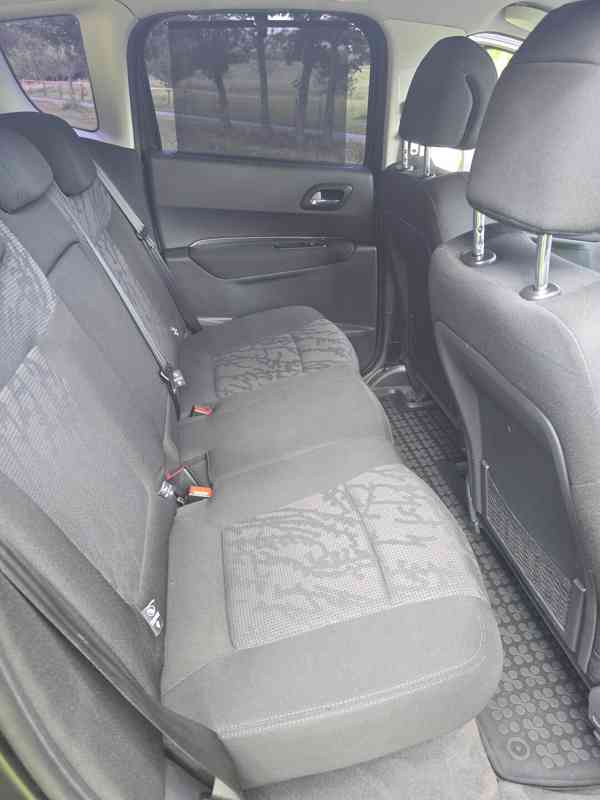 PEUGEOT 3008 1.6 HDi 80 kW | PANORAMA | HEAD-UP | NAVI - foto 10