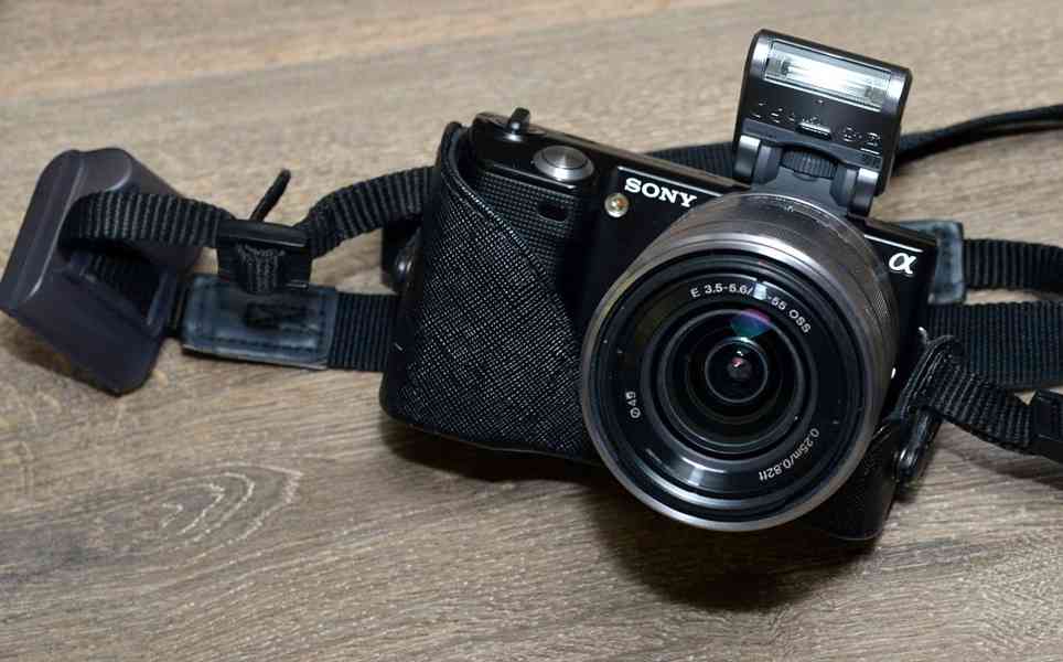 Sony NEX-5 + 18-55 mm *14MPix*Full HDV 2900 Exp - foto 4