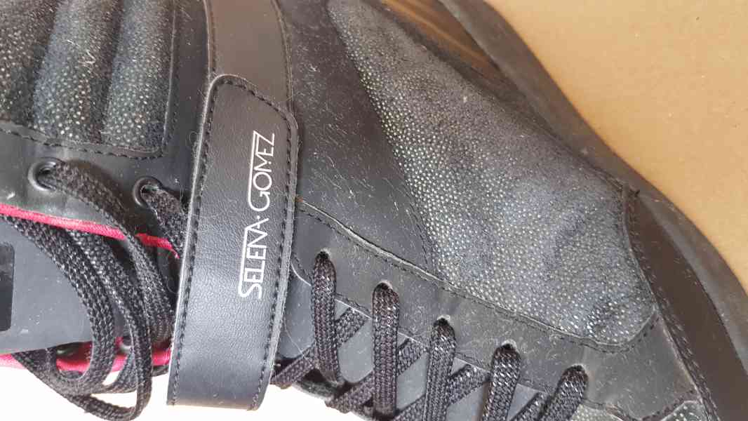 Adidas NEO Selena Gomez boty - foto 3