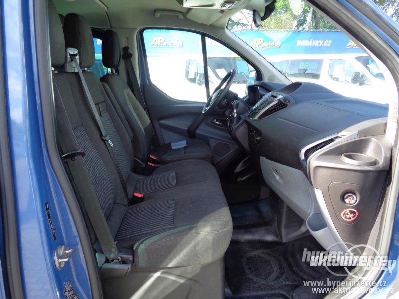 Ford Tourneo Custom - foto 14