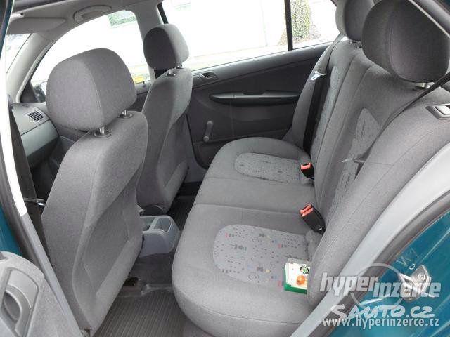 Škoda Fabia 1.4MPI 50kw, pěkná - foto 2