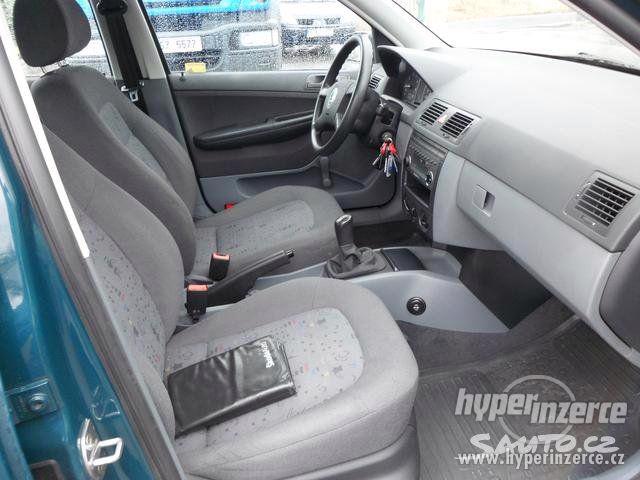 Škoda Fabia 1.4MPI 50kw, pěkná - foto 10