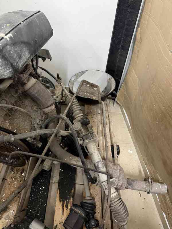 Motor Felicia 1,9D AEF - foto 3