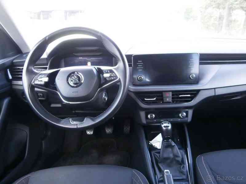 Škoda Kamiq 1,5   TSI 110 KW - foto 6