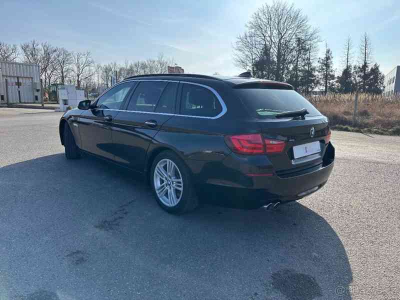 BMW Řada 5 3,0   530xd F11 - foto 2