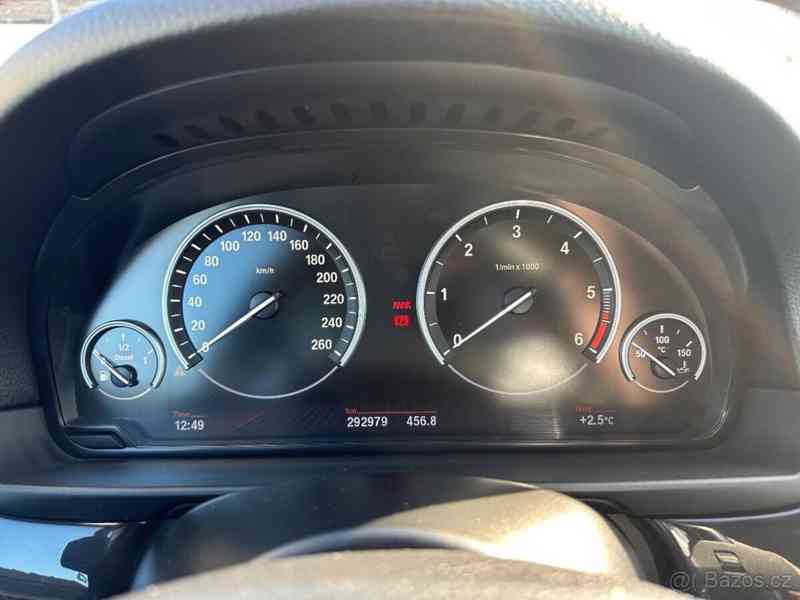 BMW Řada 5 3,0   530xd F11 - foto 7