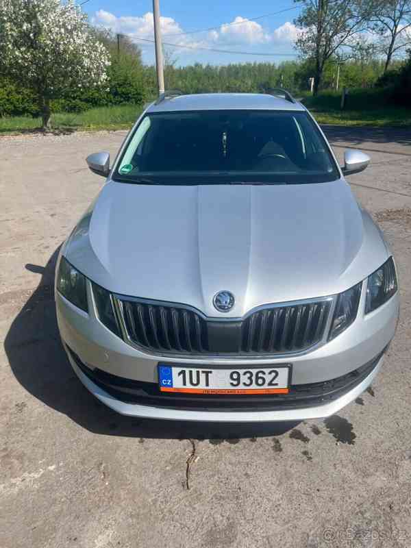 Škoda Octavia 1,6 - foto 9