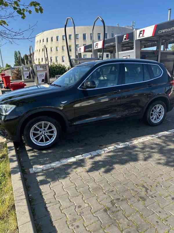 BMW X3 2,0   d xDrive (2016) - foto 2