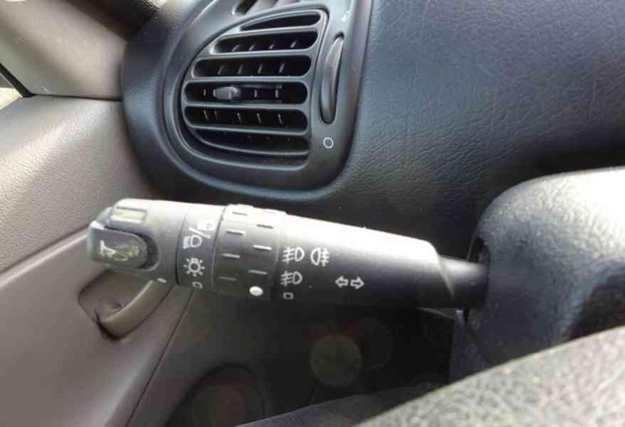 Citroën Xsara Picasso, 2.0 HDI r.v. 2002 (66 kw) 1.Majitel - foto 16