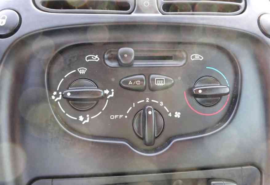 Citroën Xsara Picasso, 2.0 HDI r.v. 2002 (66 kw) 1.Majitel - foto 7