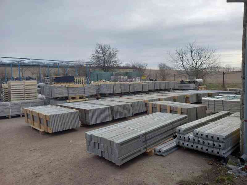 prodám Betonový plot, betonové desky, betonové sloupky - foto 3