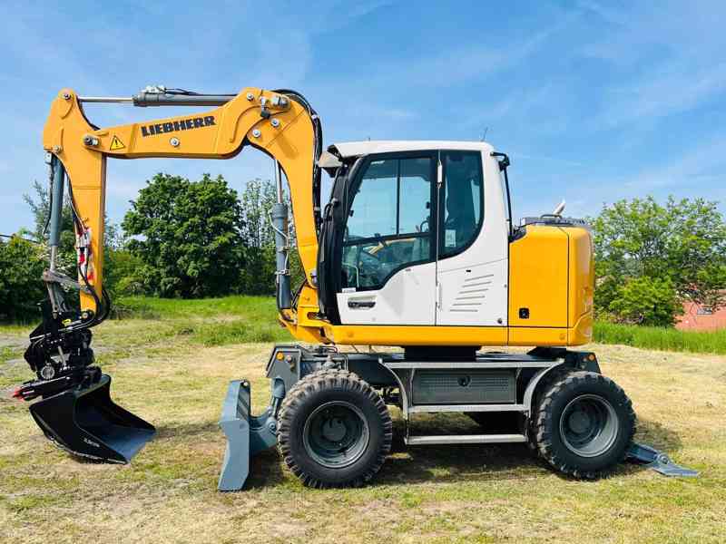 Kolové rypadlo Liebherr A910 Compact (Možnost leasingu) - foto 2