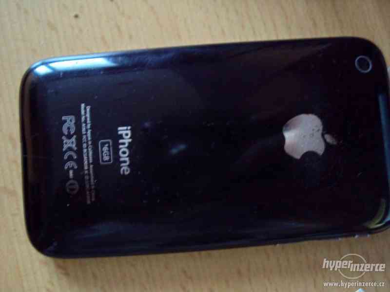 Prodám Apple iPhone 3GS 16GB černý - foto 3