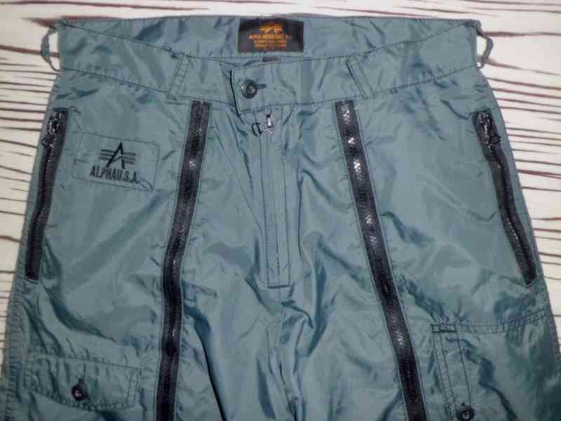 ALPHA INDUSTRIES volnočasové kalhoty/kapsáče č 31 - pas 76cm - foto 2