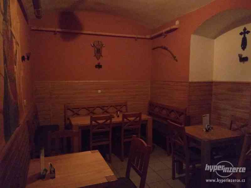 Přenechání pronájmu hospody ,,U DVOU STRAŠIDEL,, - foto 9