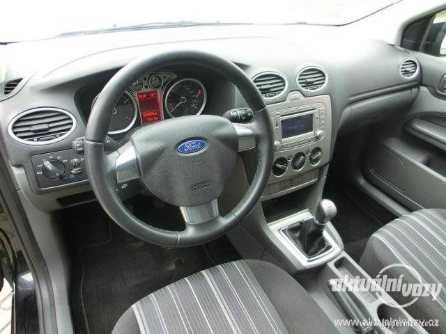 Ford Focus 1.6, benzín, r.v. 2009 - foto 13