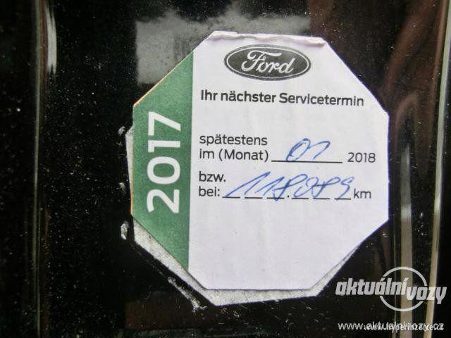 Ford Focus 1.6, benzín, r.v. 2009 - foto 41