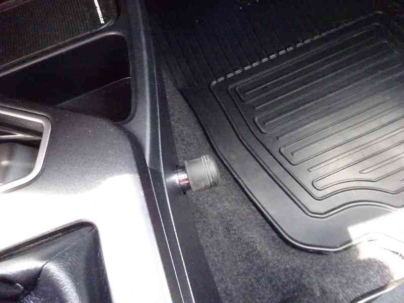 Toyota Rav4 2.0D4D r.v.2016/12 2.Maj.serv.kníž.ČR - foto 11