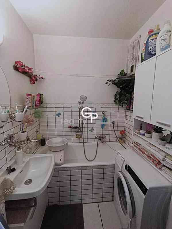 Pronájem 3+1 s bal. a lod., ul. Klaricova, Č. Budějovice - foto 10