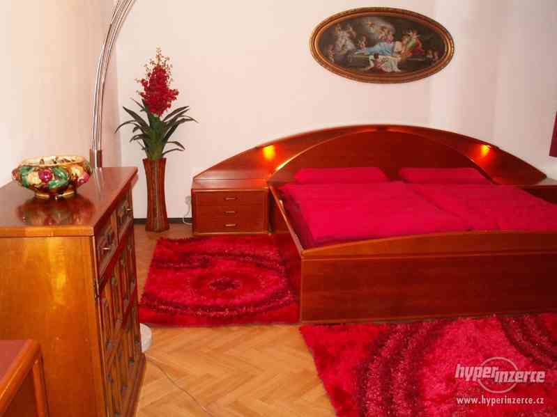 HODINOVY HOTEL CENTRUM PRAHA 5 SMICHOV PRIVAT MILENENCI - foto 1