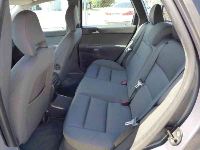 Volvo V50 1,6 D BEZ KOROZE - foto 6