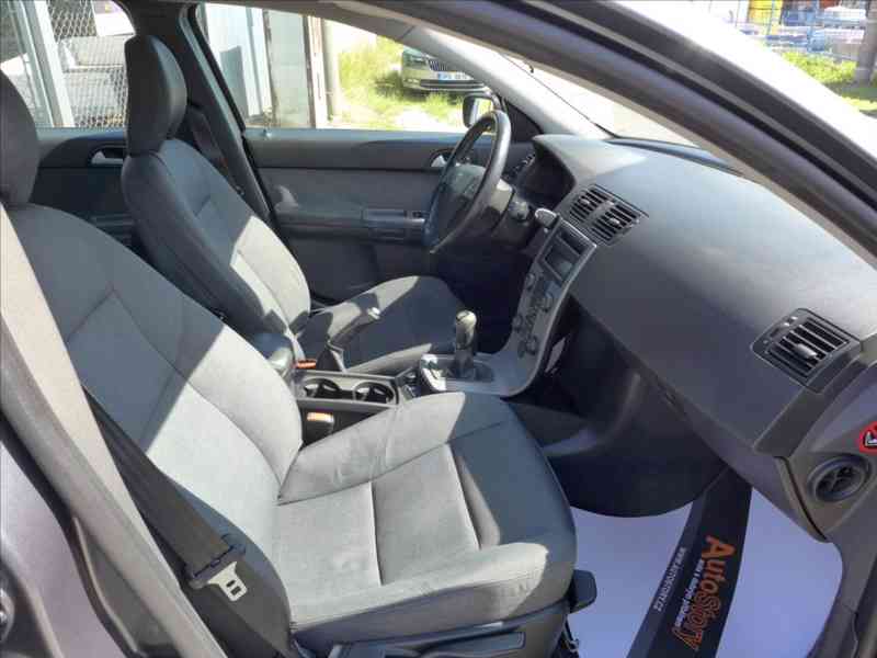 Volvo V50 1,6 D BEZ KOROZE - foto 10