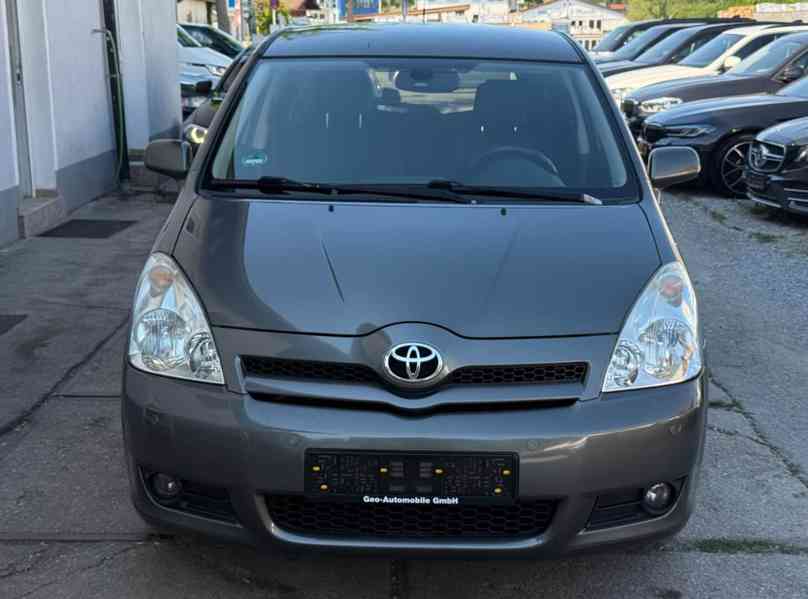 Toyota Corolla Verso 1,8i benzín 95kw - foto 4