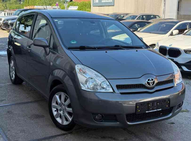 Toyota Corolla Verso 1,8i benzín 95kw - foto 19